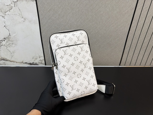 LV,WATCH SHOP,LV