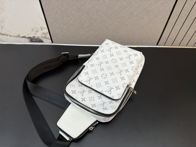 LV,WATCH SHOP,LV