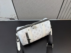 LV,WATCH SHOP,LV