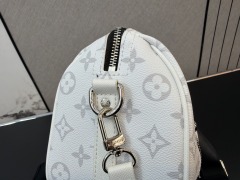 LV,WATCH SHOP,LV
