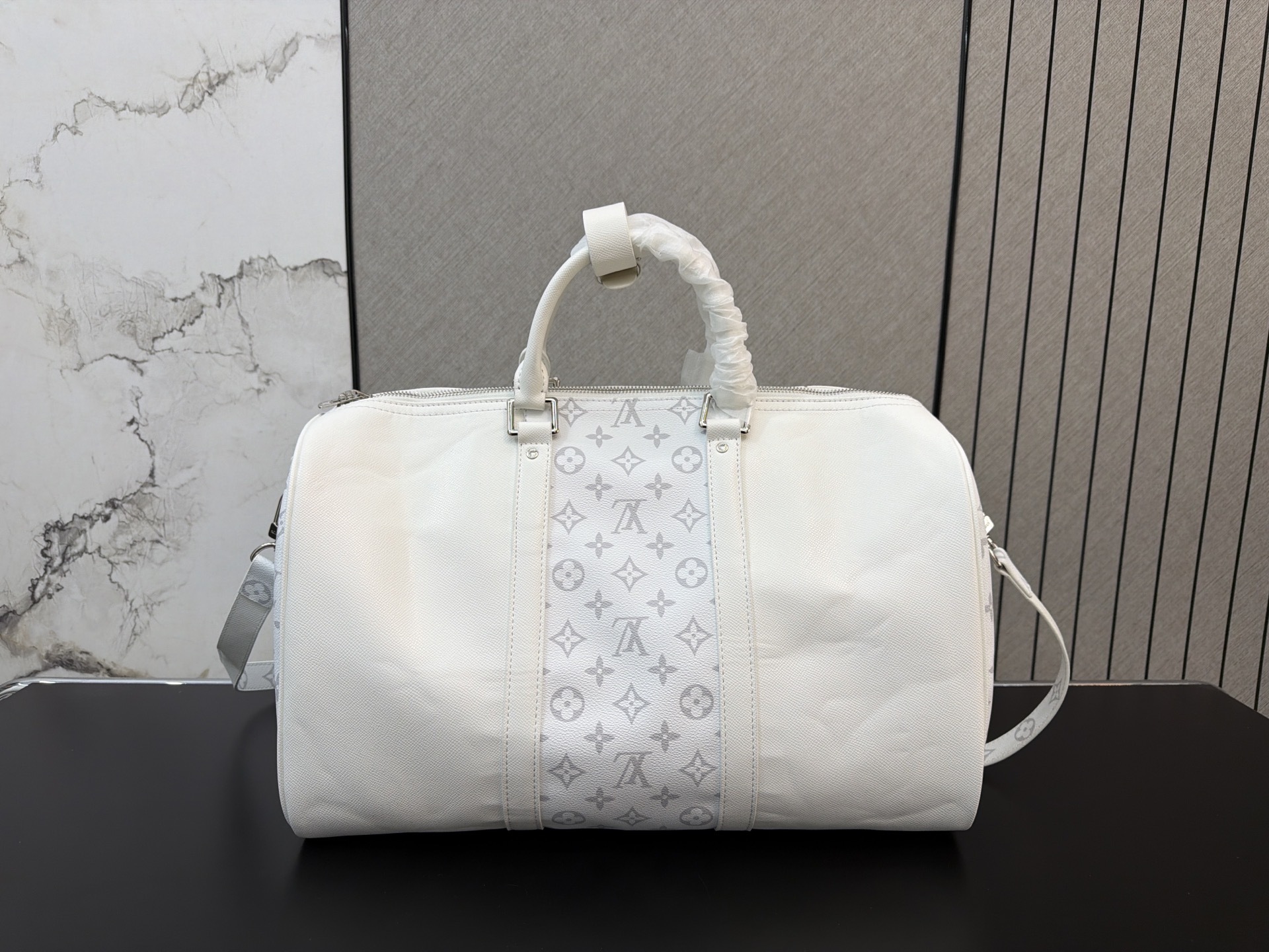 LV,WATCH SHOP,LV