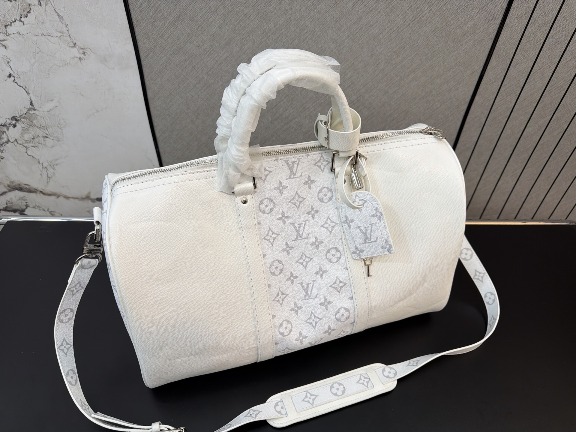 LV,WATCH SHOP,LV