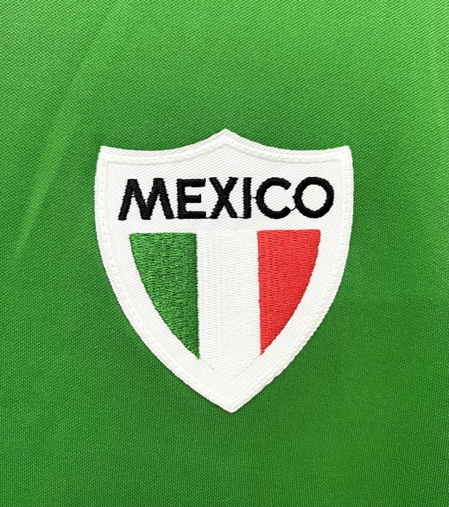 1970 season Mexico home retro Fan version