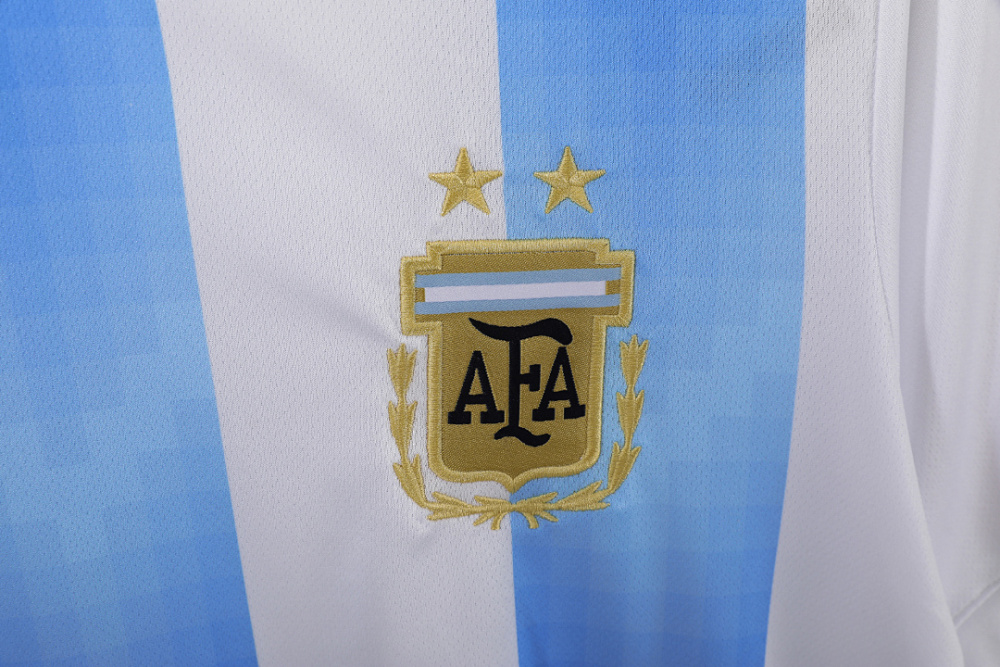 2018 season Argentina home retro Fan version