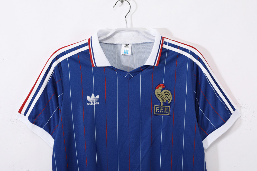 1982 season France home retro Fan version