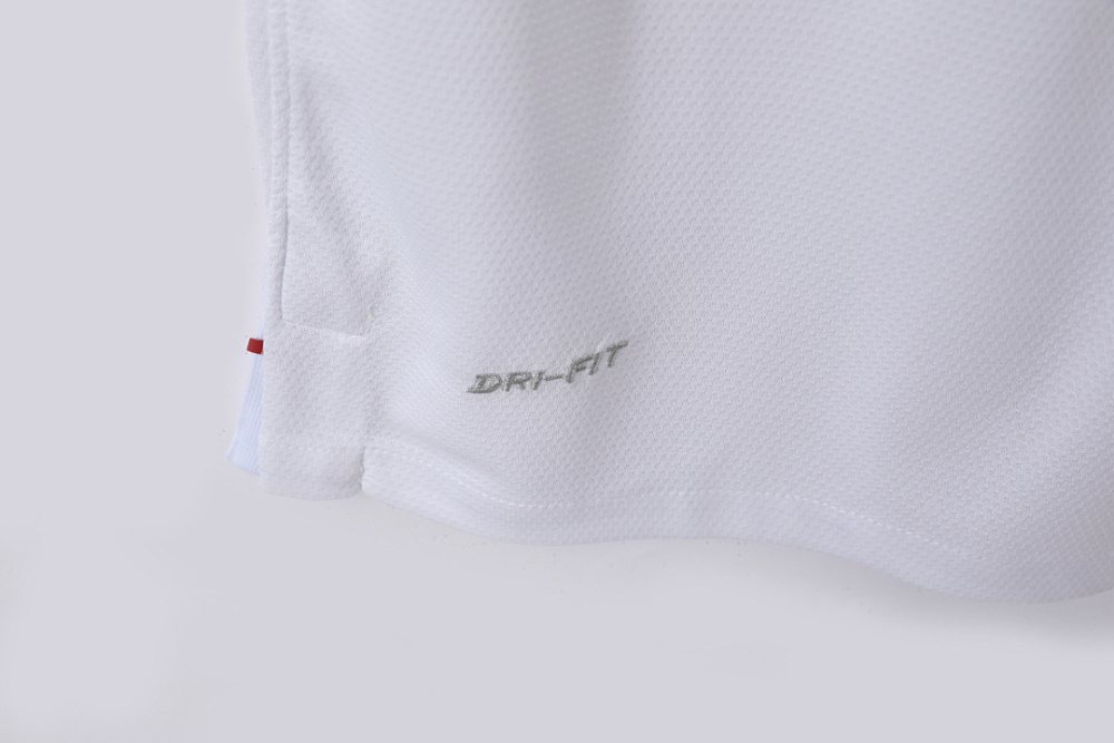 13-14 season England home retro Fan version