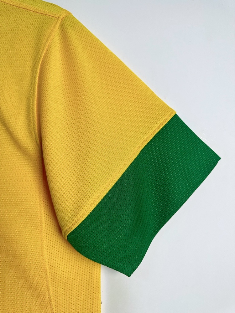 12-13 season Brazil home Retro fan version
