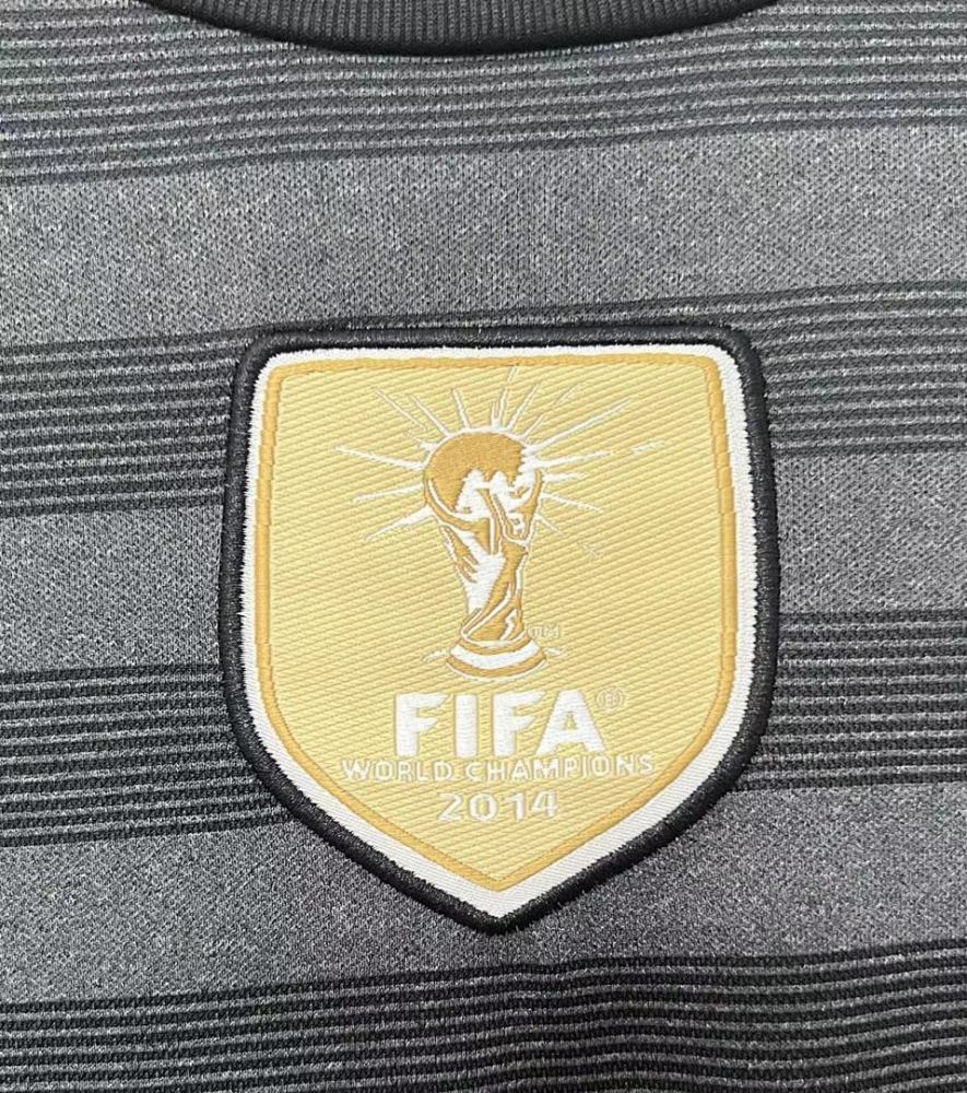 2016 season Germany away retro Fan version