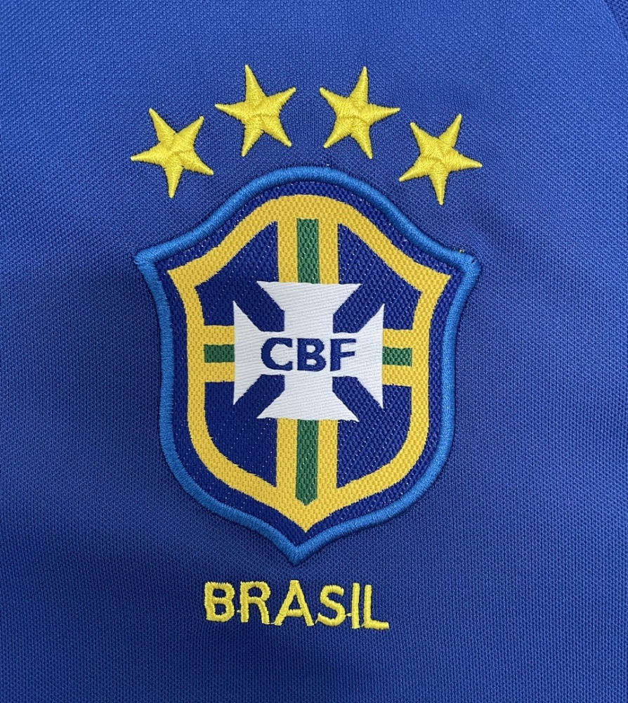 2002 season Brazil away Long sleeved retro Fan version