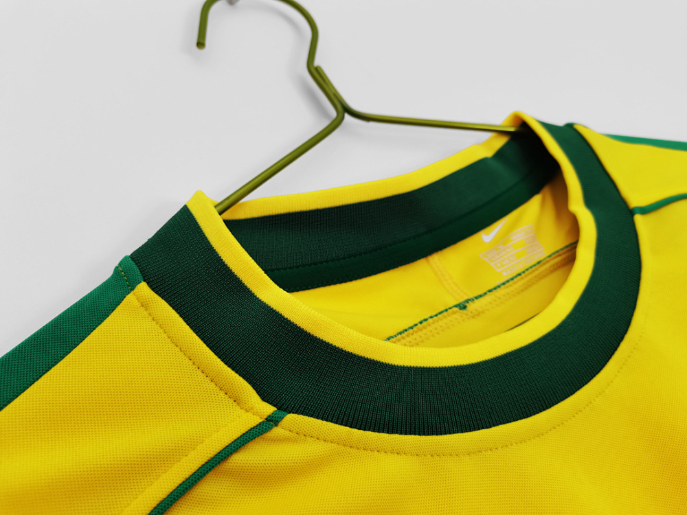 1998 season Brazil home retro Fan version