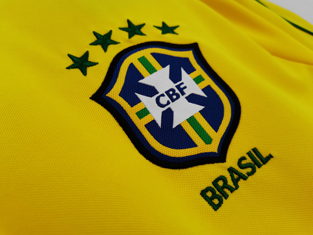 1998 season Brazil home retro Fan version