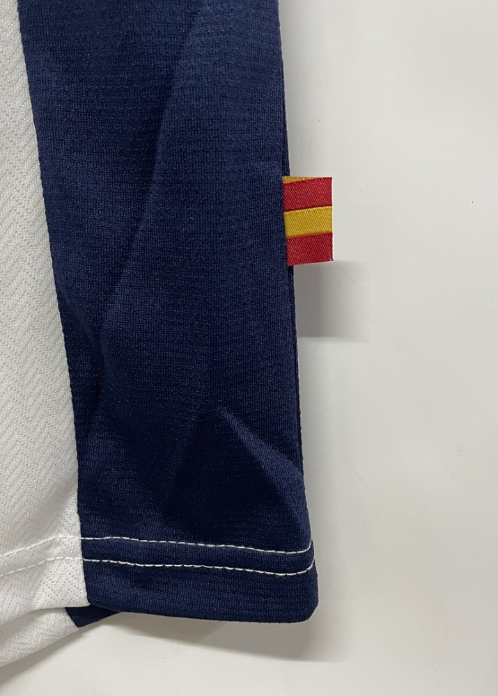 1998 season Spain away retro Fan version