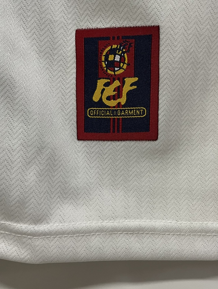 1998 season Spain away retro Fan version