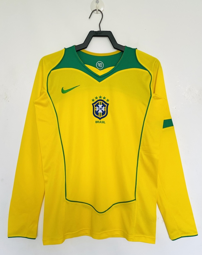 2004 season Brazil home Long sleeved retro Fan version
