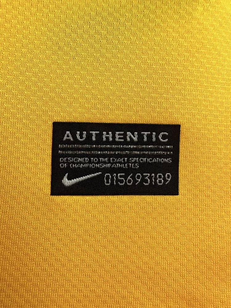 2010 season Brazil home Retro fan version