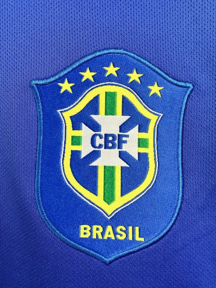 2006 season Brazil away Retro fan version