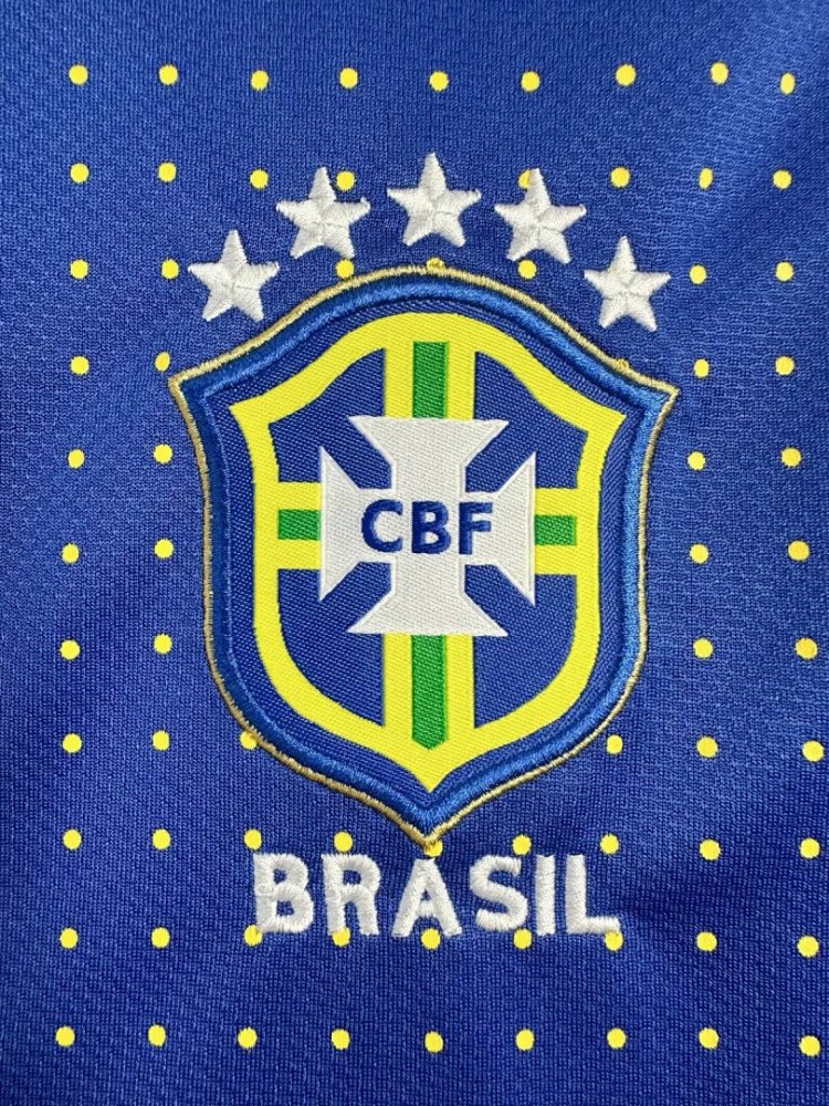 2010 season Brazil away Retro fan version