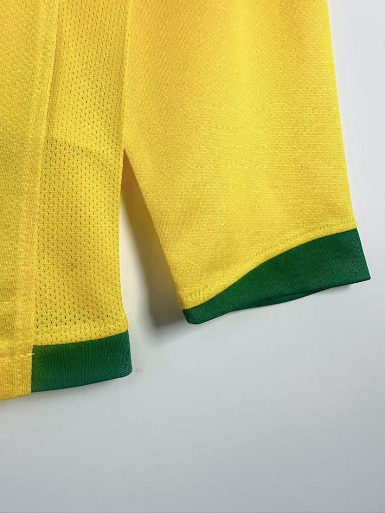2006 season Brazil home Long sleeved retro Fan version