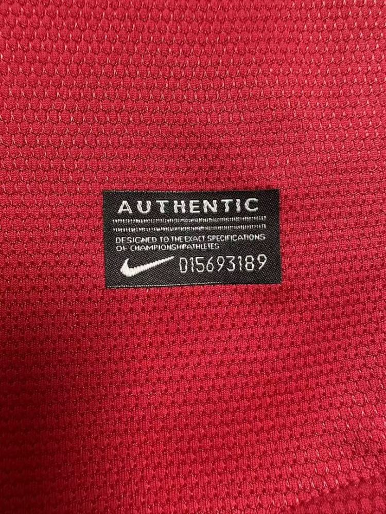 2012 season Portugal home retro Fan version
