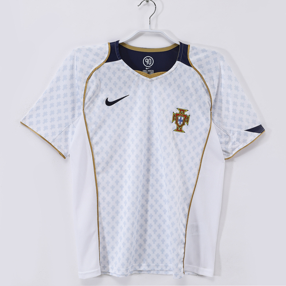 2004 season Portugal away retro Fan version