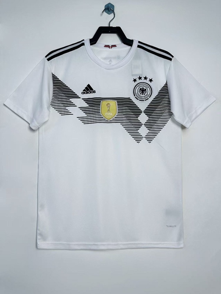 2018 season Germany home retro Fan version