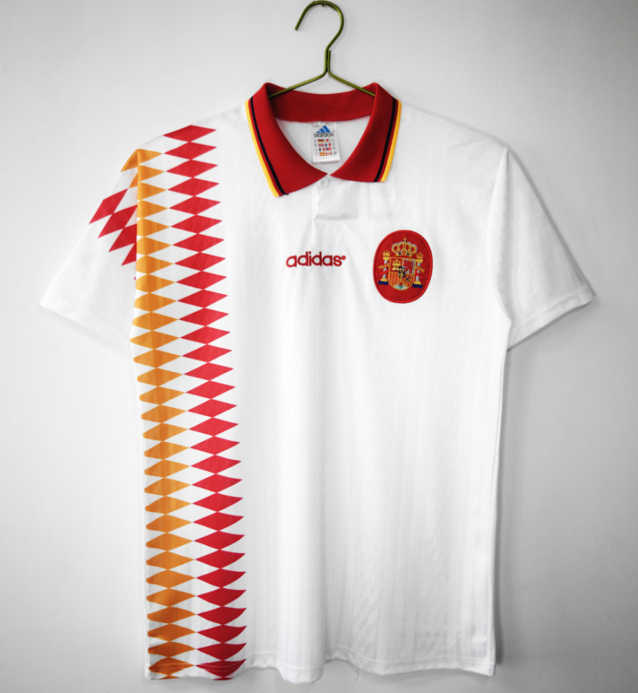 9495 season Spain away retro Fan version