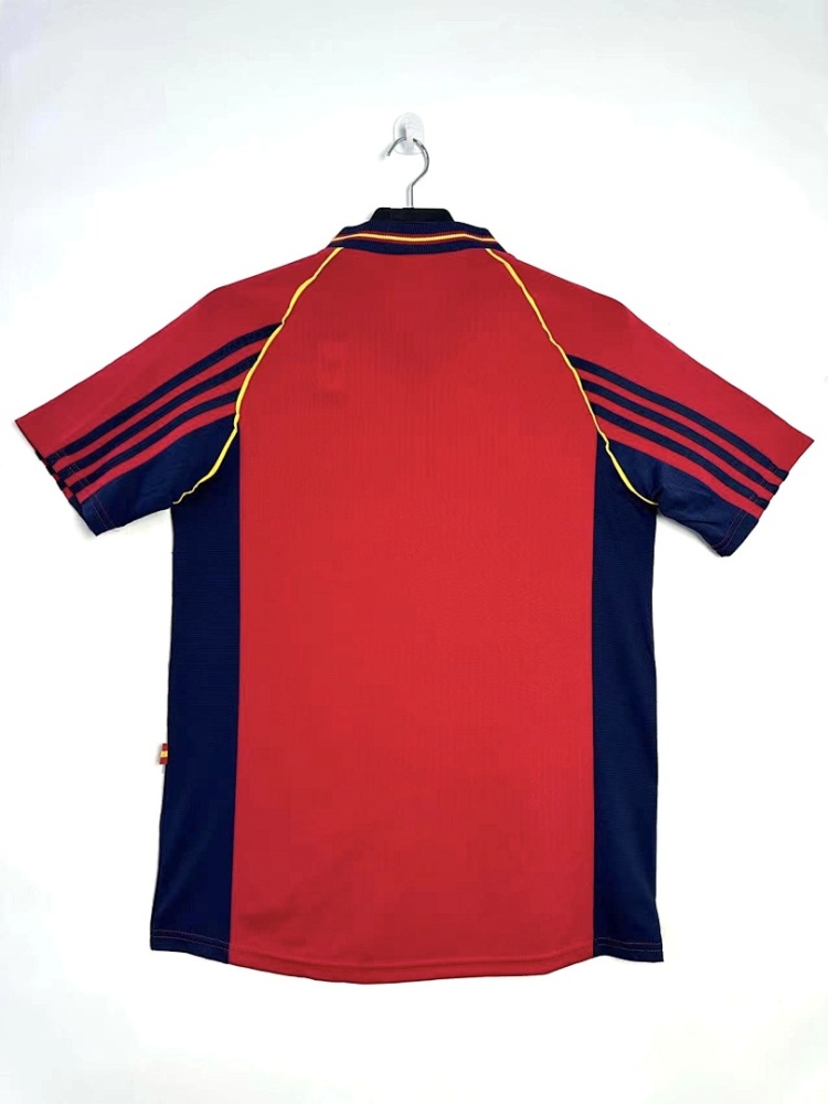 1998 season Spain home retro Fan version