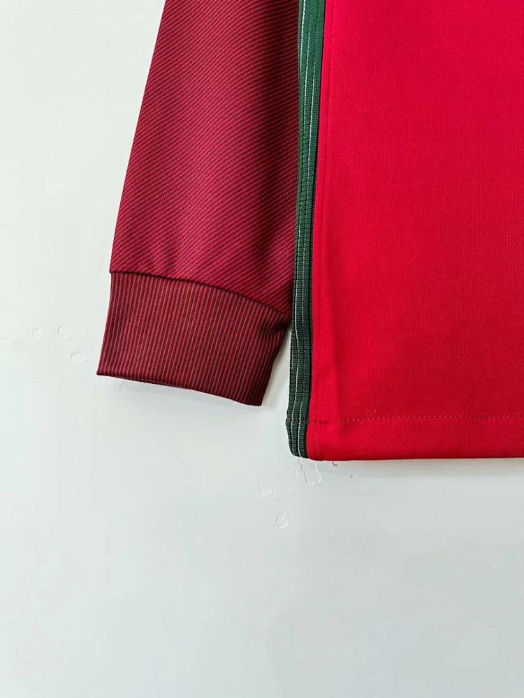 2016 season Portugal home Long sleeved retro Fan version