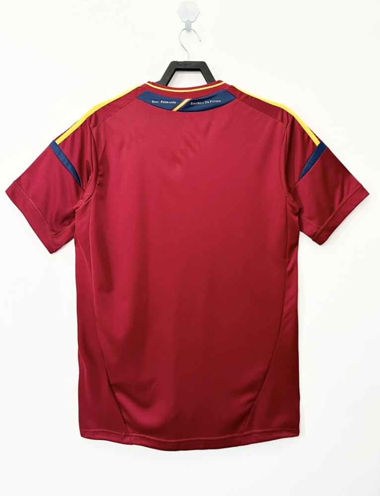 2012 season Spain home retro Fan version