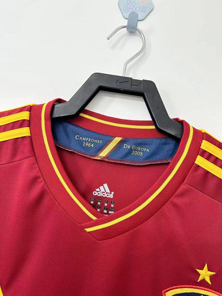 2012 season Spain home retro Fan version