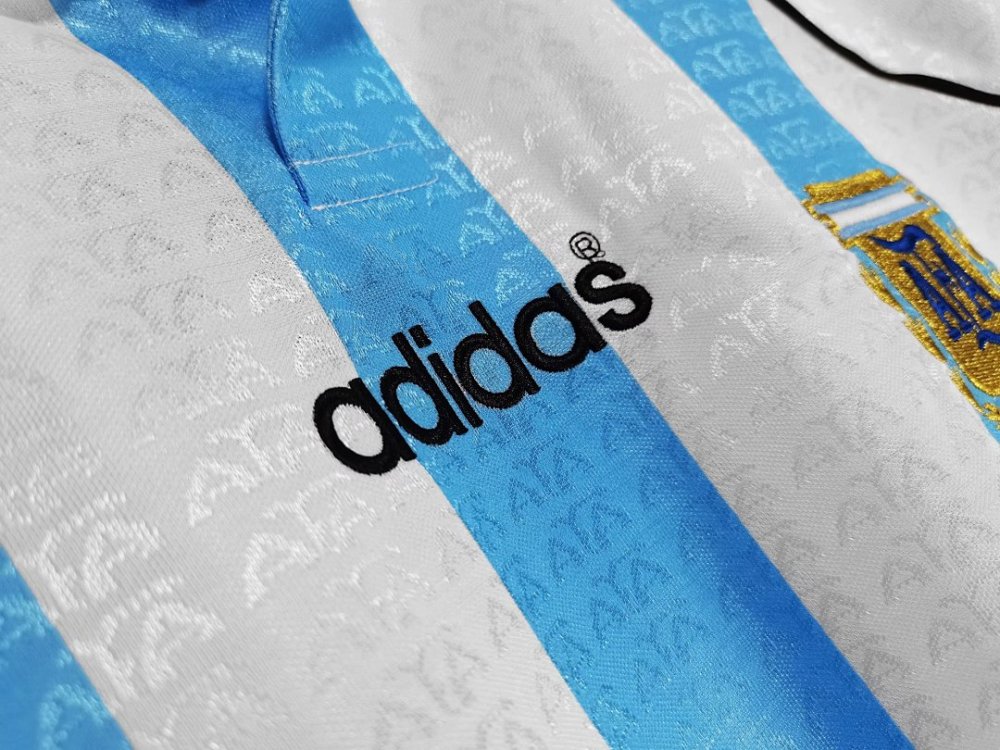 9697 season Argentina home retro Fan version