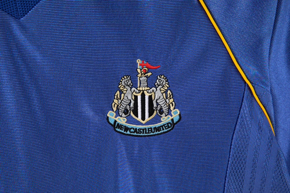 1998/00 season Newcastle United away Retro
