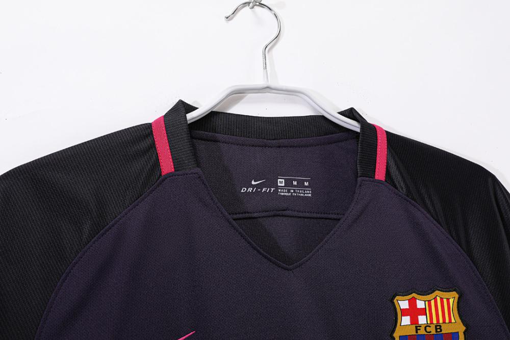 2016/17 season Barcelona away Retro