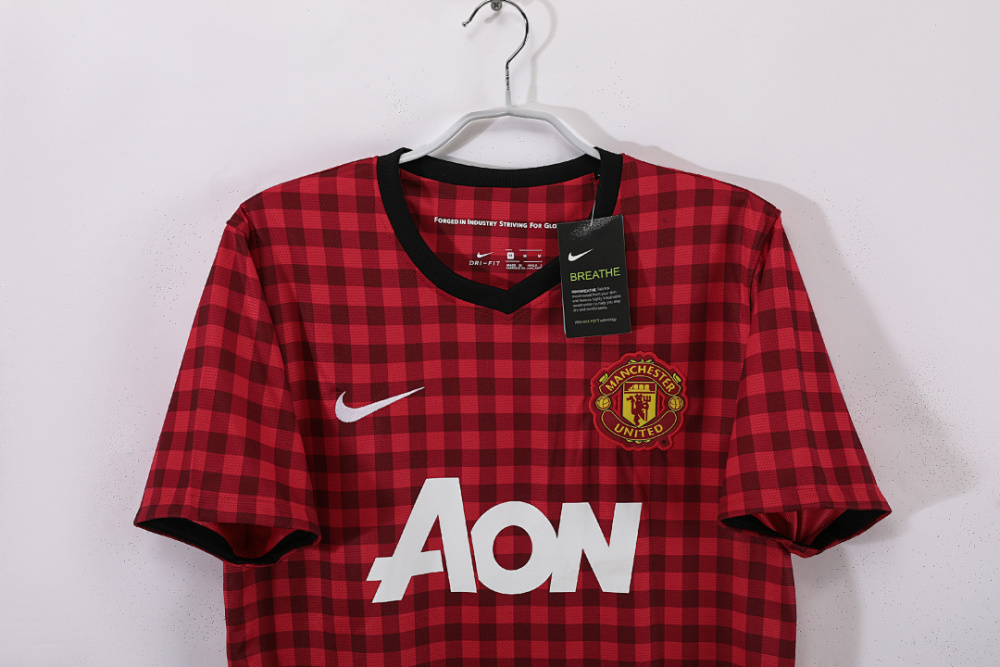 2012/13 season Manchester United home Retro