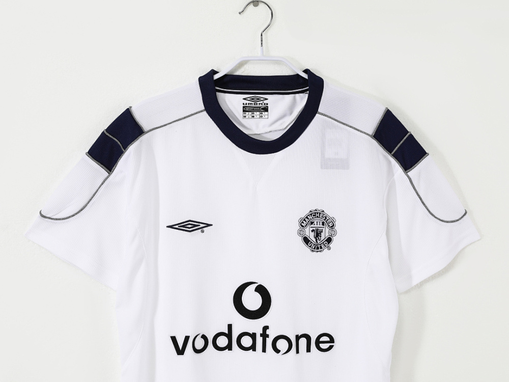 2000/01 season Manchester United away Retro