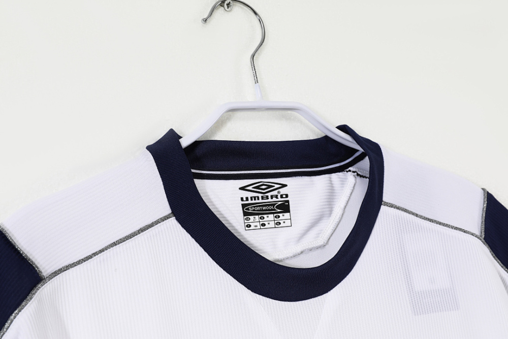 2000/01 season Manchester United away Retro