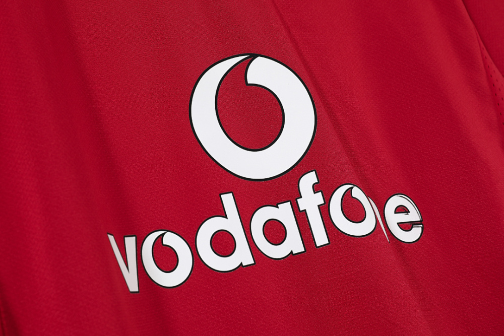 2004/06 season Manchester United home Retro