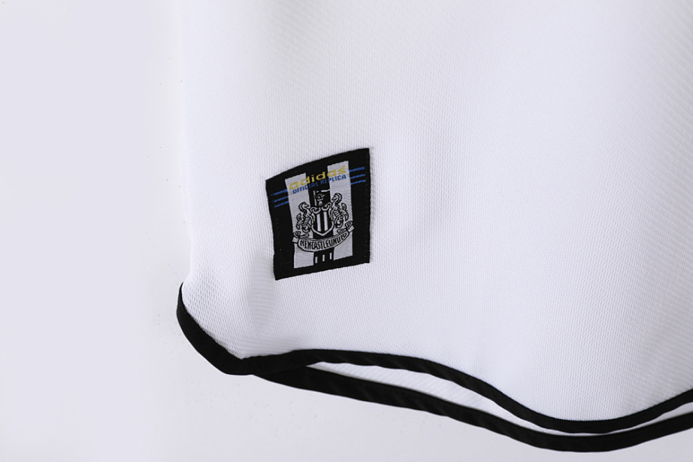 1999/00 season Newcastle United away Retro