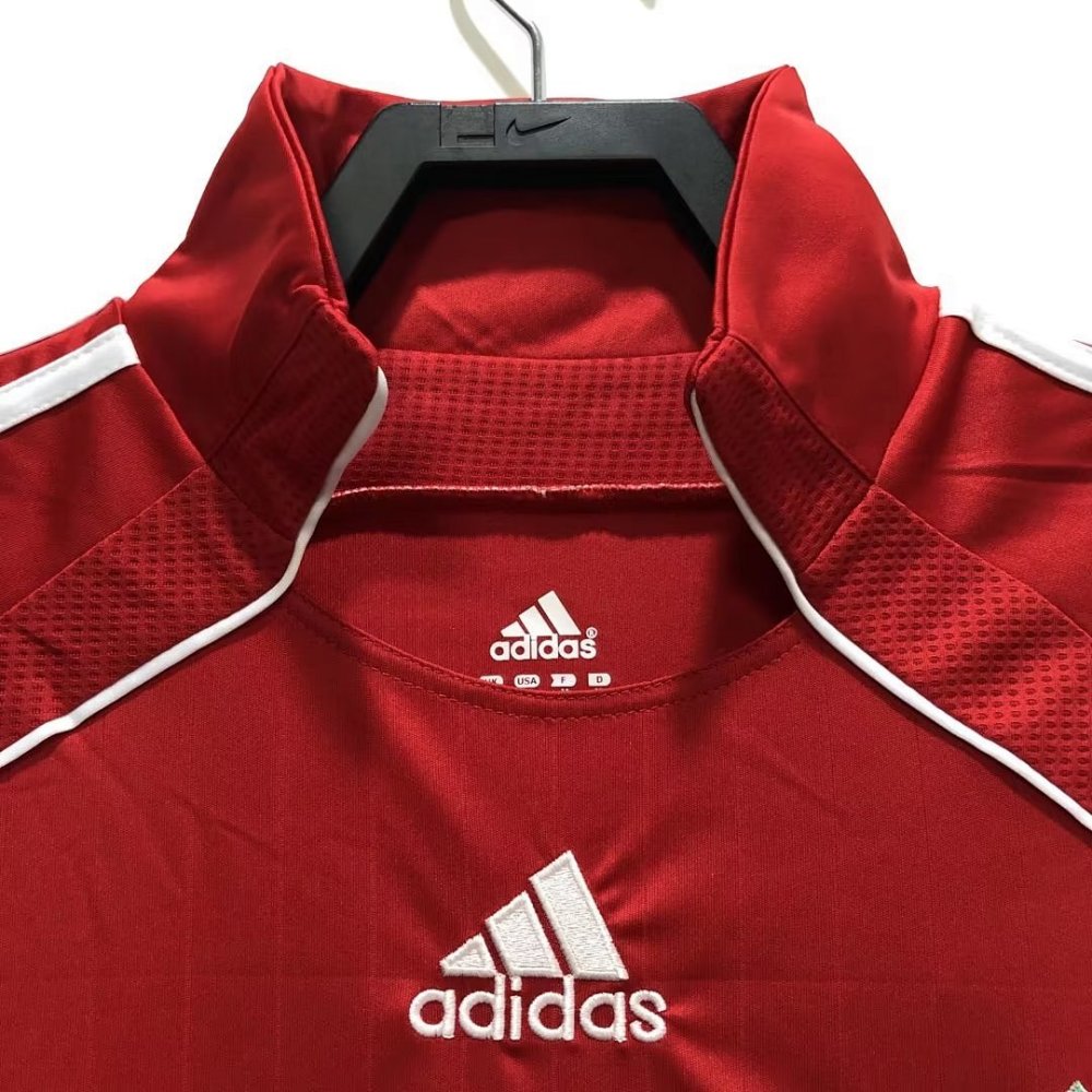 2006/08 season Liverpool away Retro