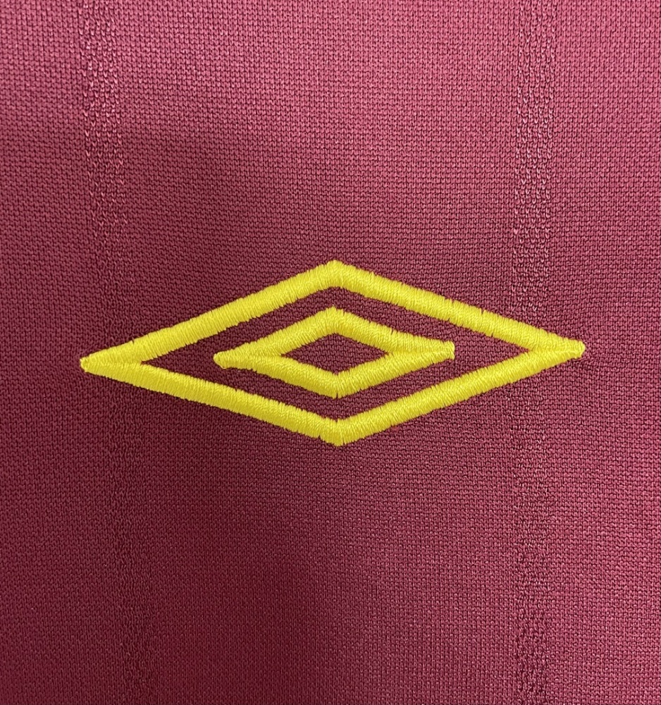2012/13 season Manchester City away Retro