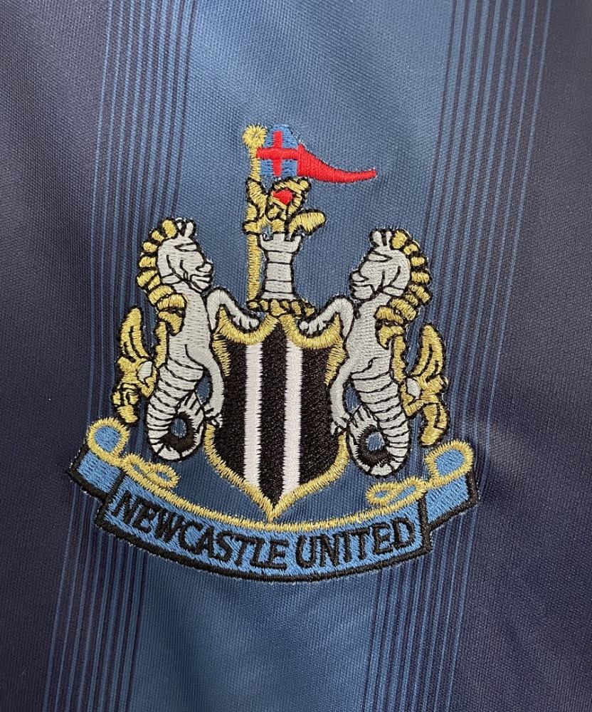 2004/05 season Newcastle United away Retro