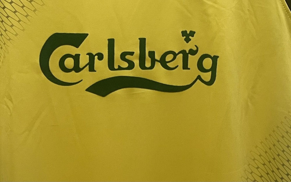 2004/05 season Liverpool away Retro