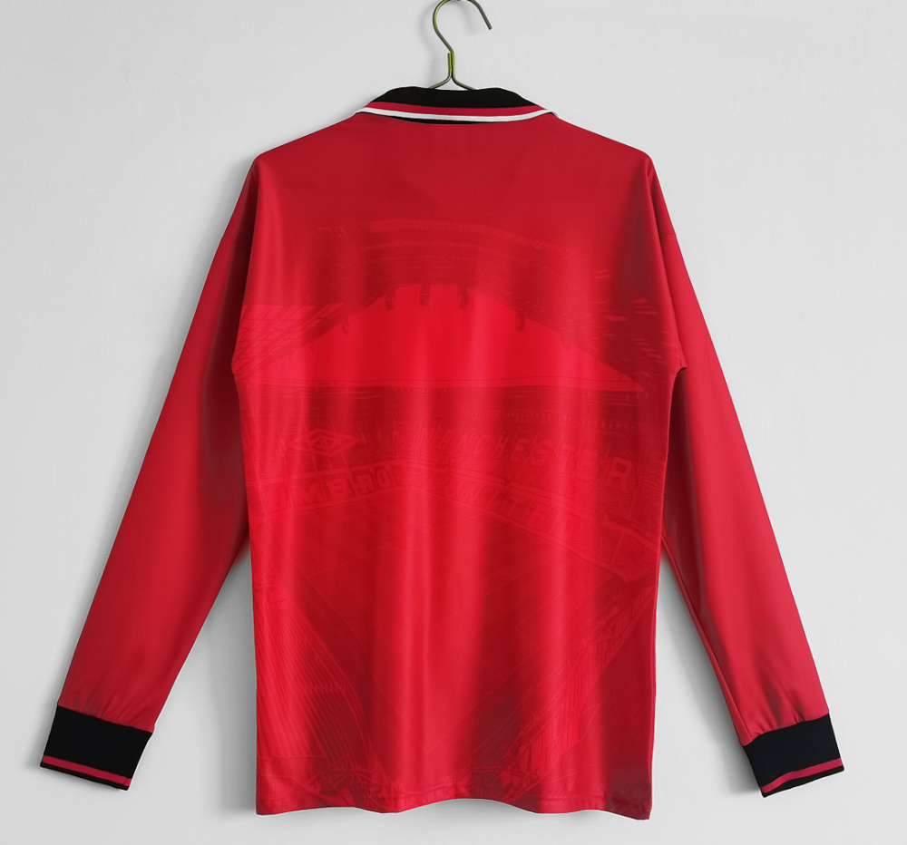 1994/96 season  Manchester United home Long sleeved retro Fan version