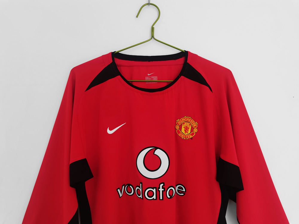 2002/04 season  Manchester United home Long sleeved retro Fan version