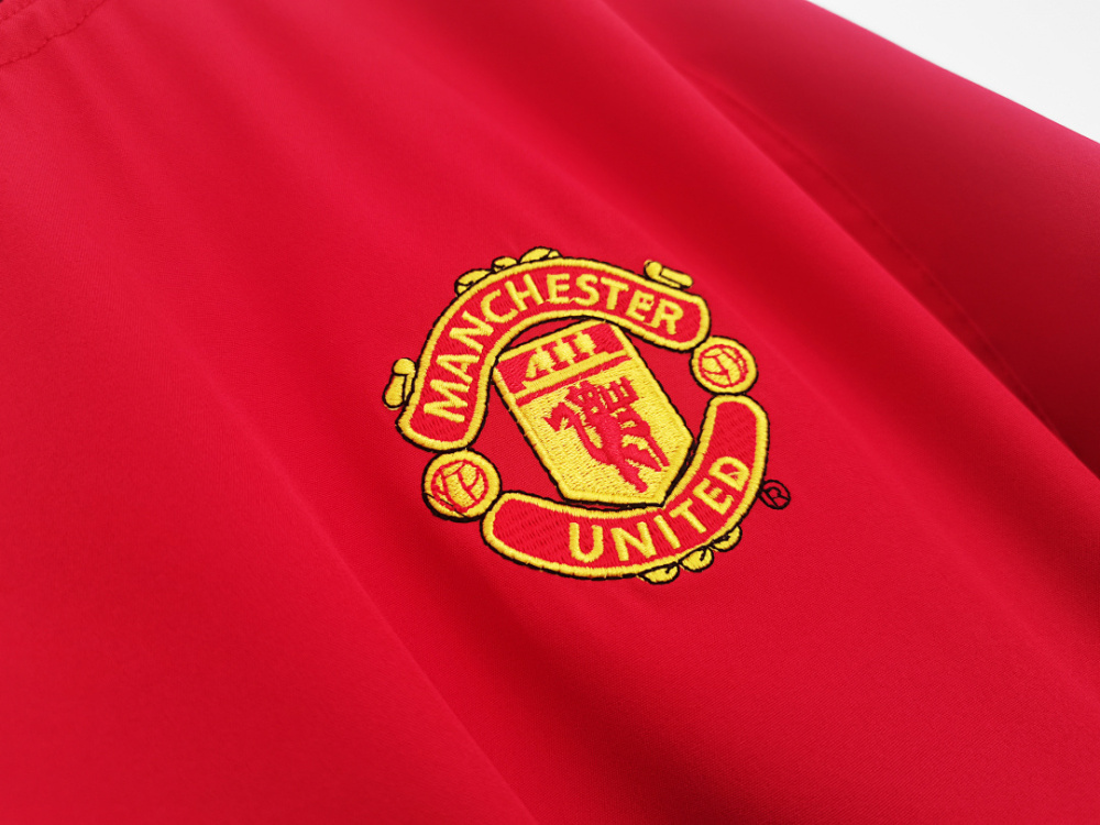 2002/04 season  Manchester United home Long sleeved retro Fan version
