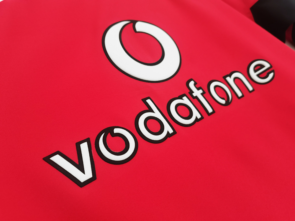 2002/04 season  Manchester United home Long sleeved retro Fan version