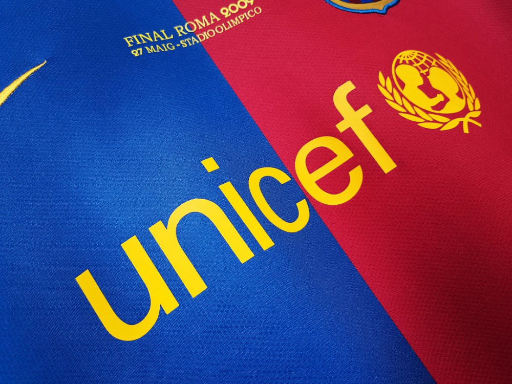 2008/09 season Barcelona home Retro