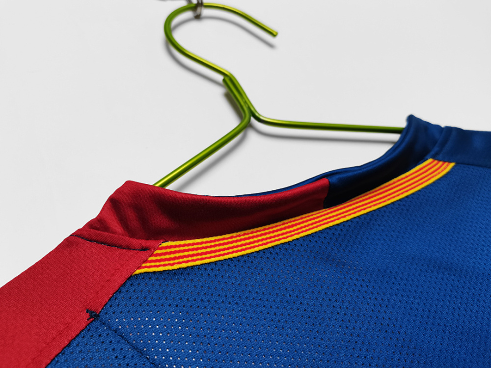 2008/09 season Barcelona home Retro