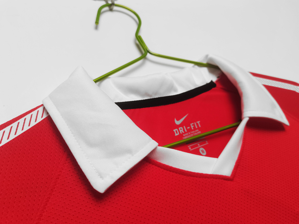 2010/11 season Manchester United home Retro