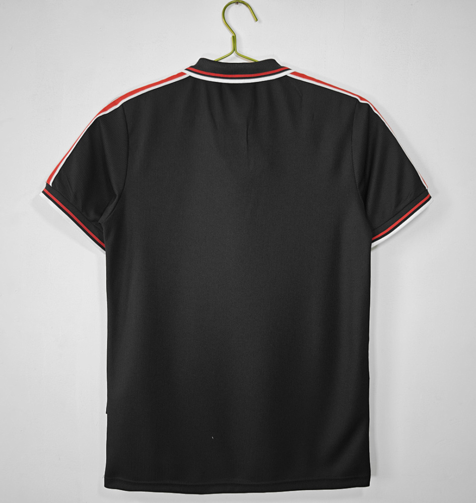 1998/99 season Manchester United black Retro